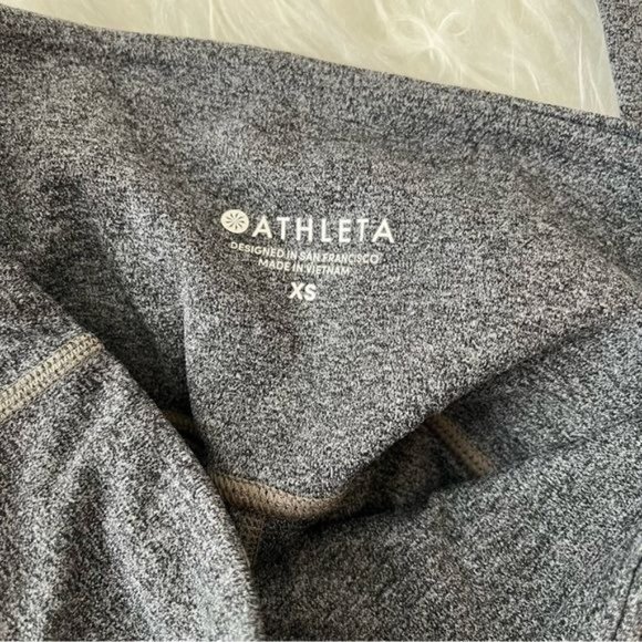 Athleta Size XS Marbled Gray Tight Leggings Side Pockets - Picture 2 of 6